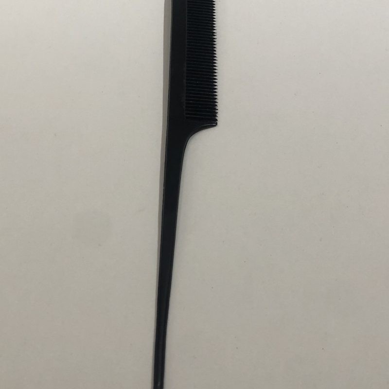 Peine colita, color negro 21 X 2 cm